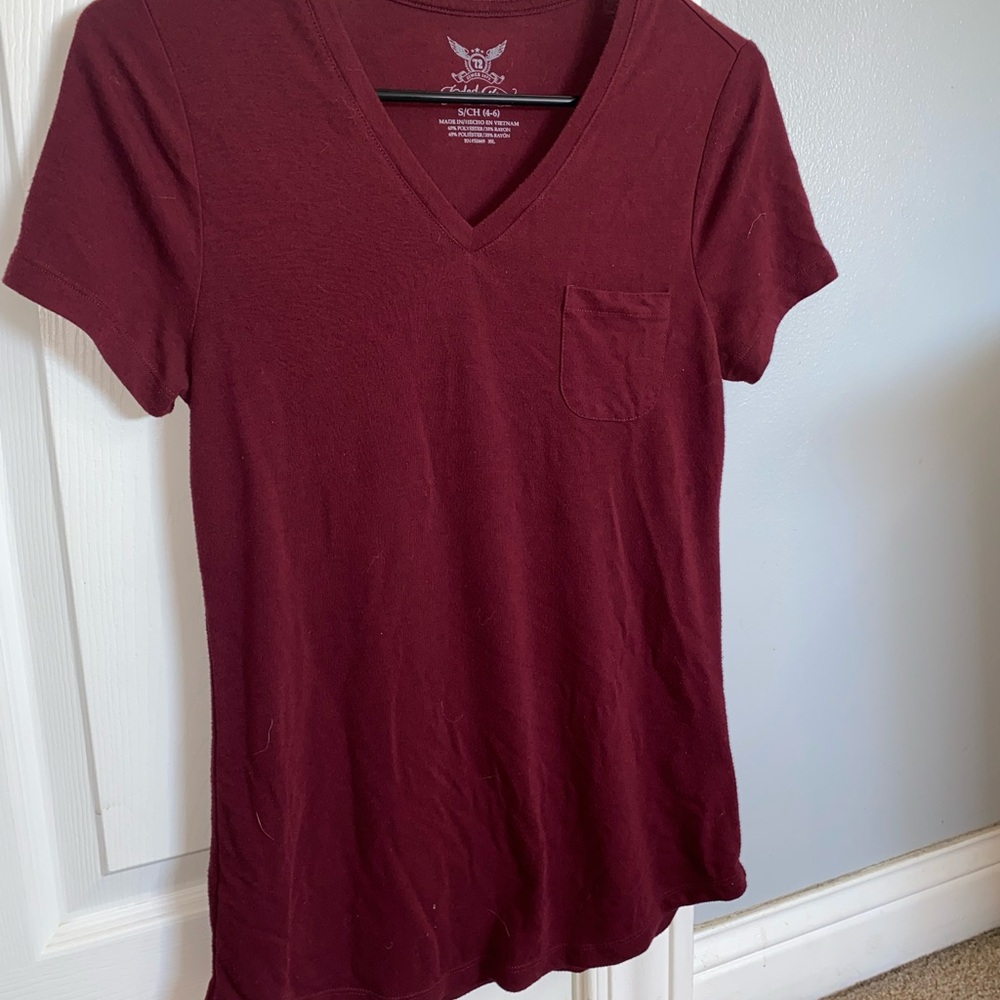 Faded Glory V-neck pocket tee
